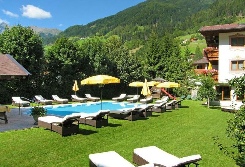 Alpenhotel Tirolerhof