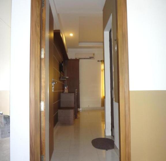 Fotos del hotel Shalimar Metro:  15