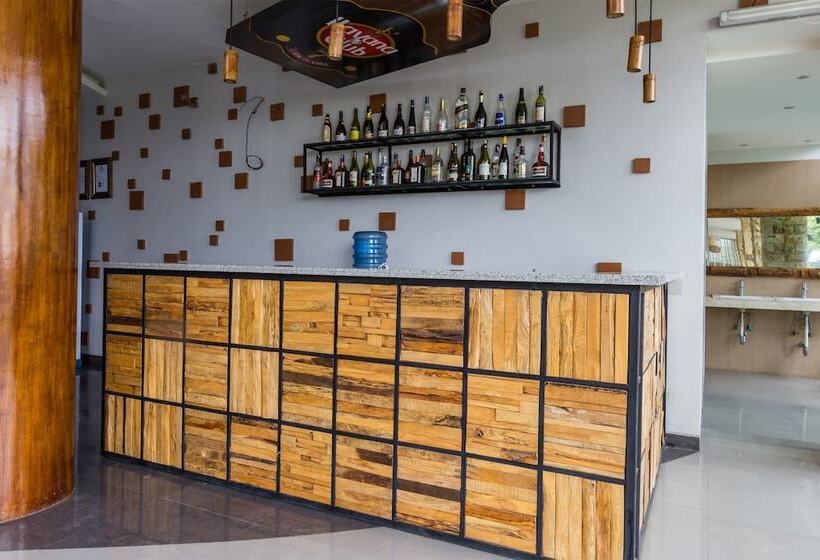 Fotos del hotel Reddoorz Plus @ Gunung Salak Street:  4