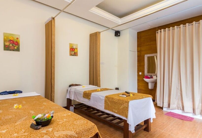 Fotos del hotel Reddoorz Plus @ Shri Lakshmi Seminyak:  24