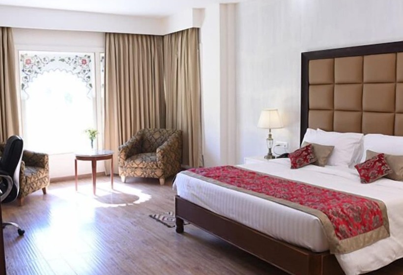 Fotos del hotel The Castle Mewar:  9