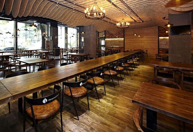 Fotos del hotel Merry Nest:  5