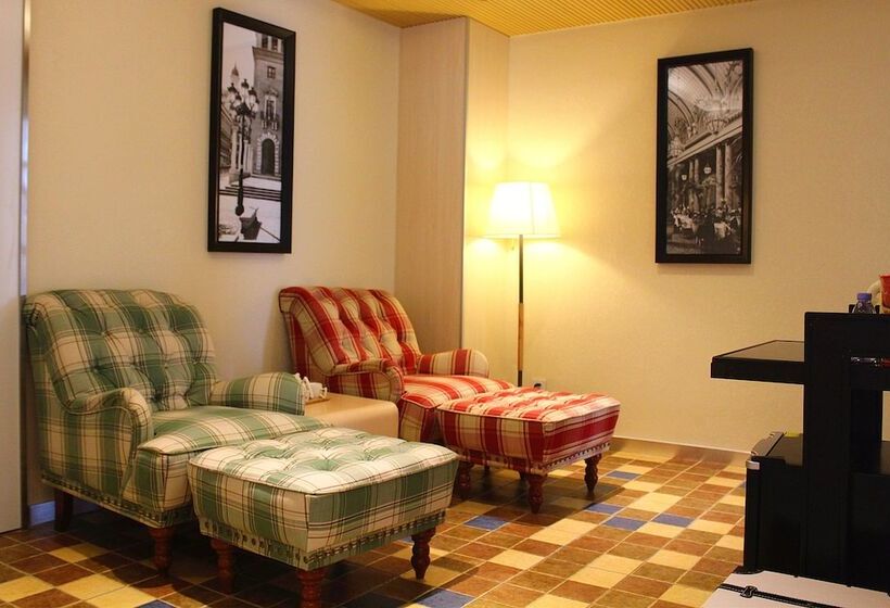 Fotos del hotel Merry Nest:  3