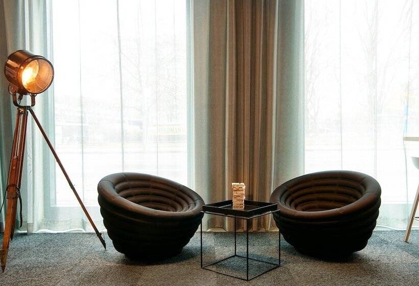 Fotos del hotel Moxy Berlin Ostbahnhof:  22