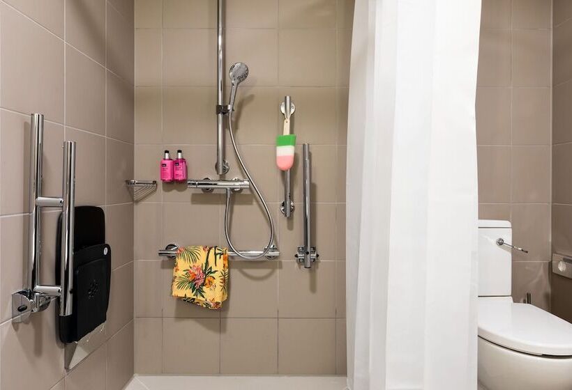 Fotos del hotel Moxy Berlin Ostbahnhof:  7