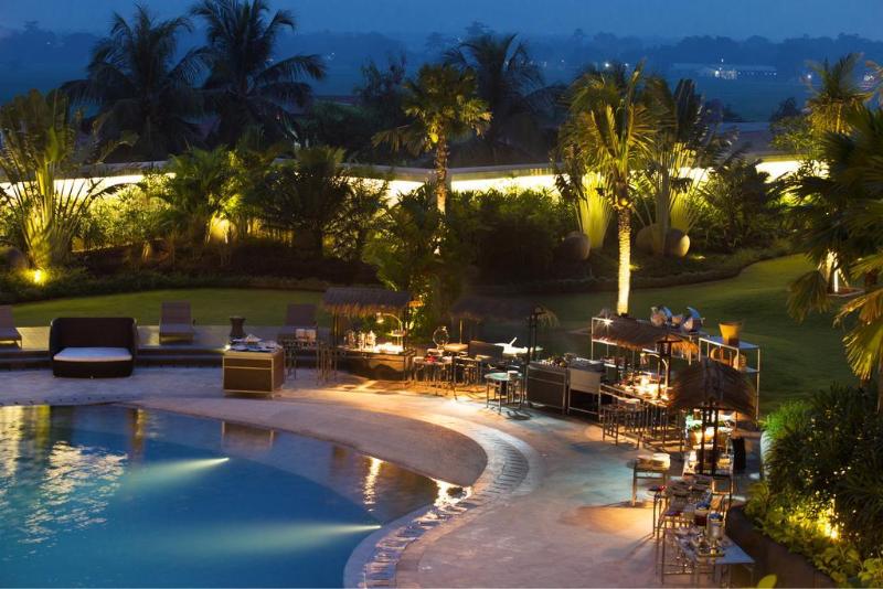 Fotos del hotel Resinda  Karawang:  16