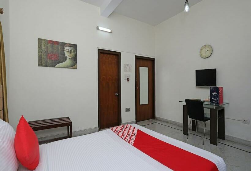 Fotos del hotel Oyo Rooms Salt Lake Sector 1 Ad Block:  10