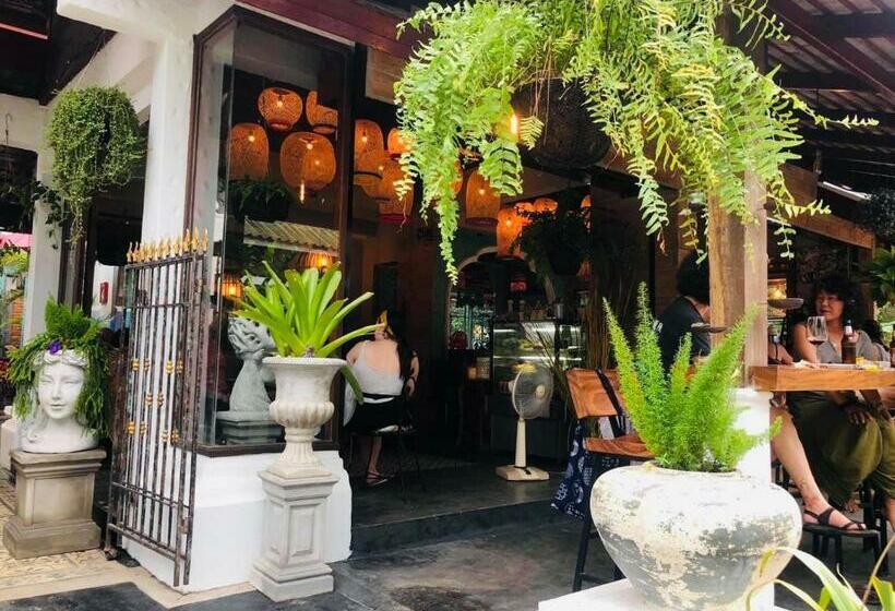 Fotos del hotel Soi One Boutique Bedrooms:  8