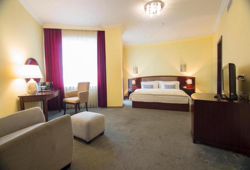 Fotos del hotel Aisi:  6