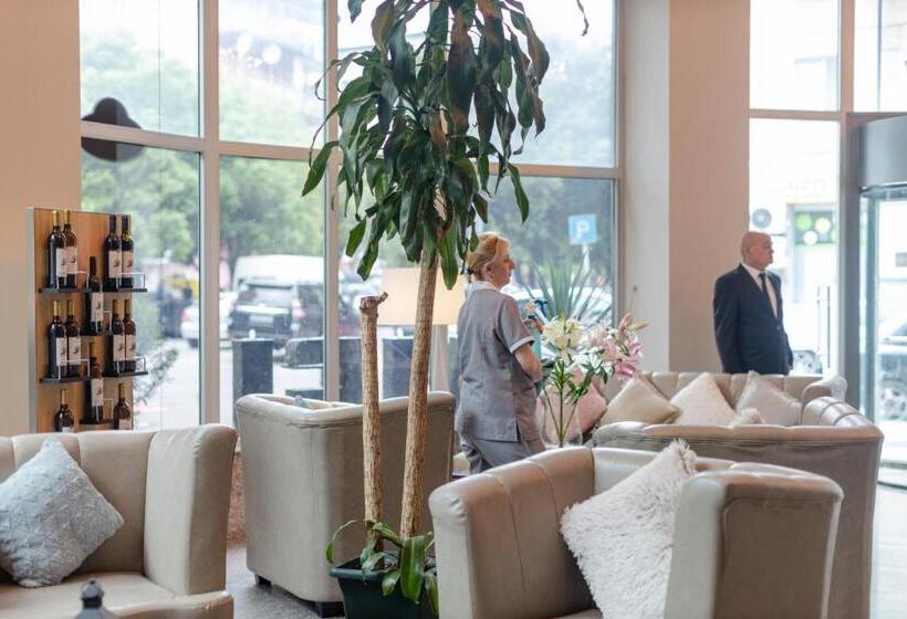 Fotos del hotel Aisi:  2