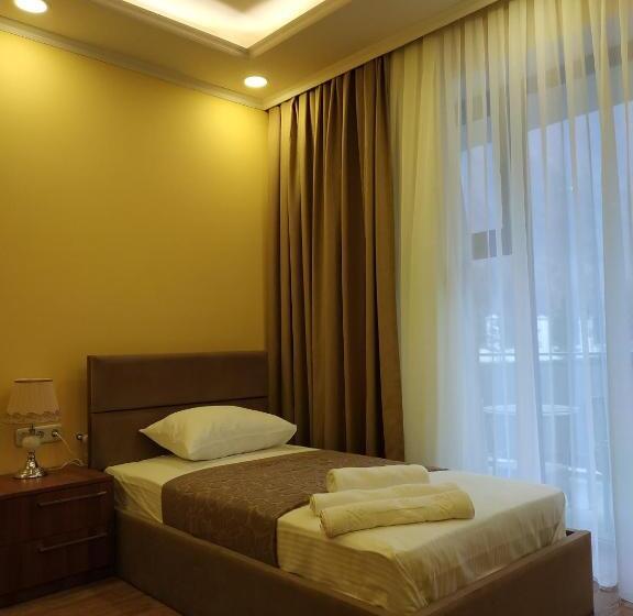 Fotos del hotel Sheki Park:  20