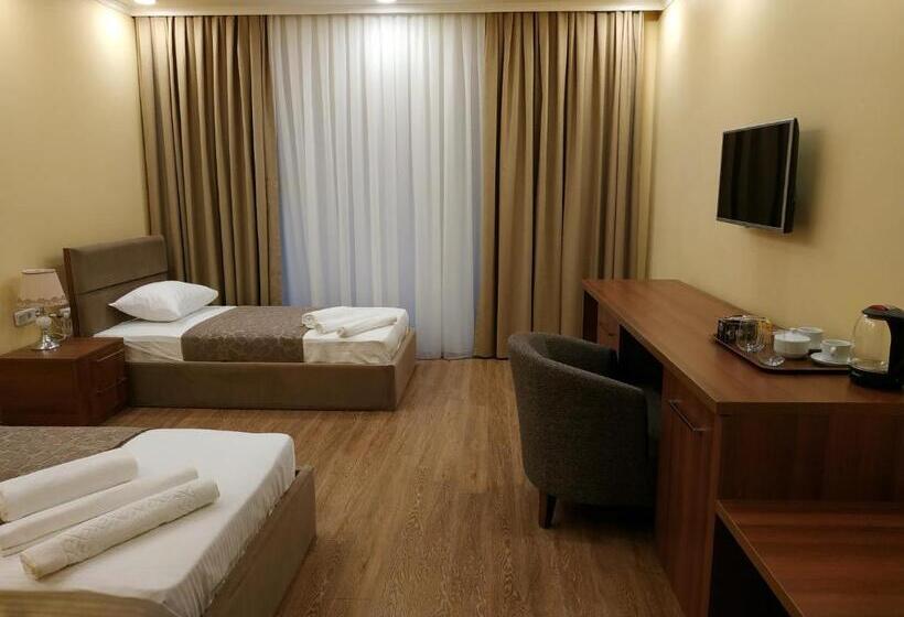 Fotos del hotel Sheki Park:  2