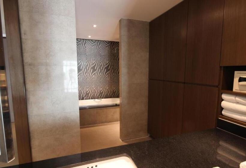 Fotos del hotel Season Five  Sha Certified:  8