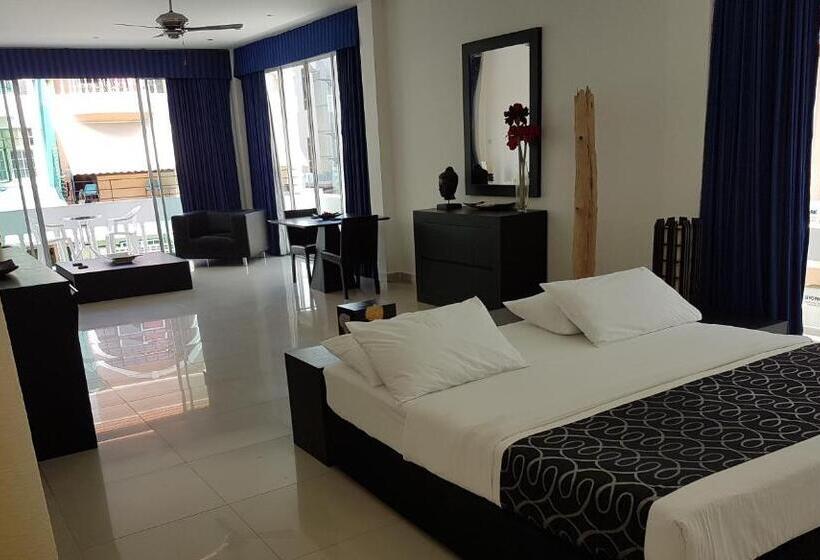 Fotos del hotel East Suites:  16