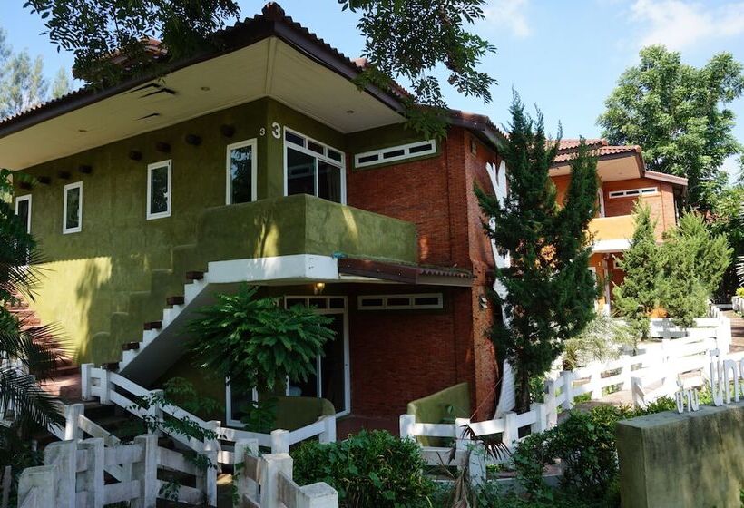 Fotos del hotel Nakhaburi  & Resort:  8