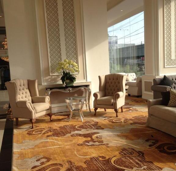 Fotos del hotel The Bazaar:  25