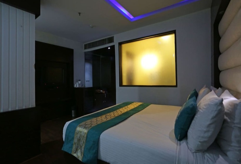 Fotos del hotel Capital O 7331  Airport Park Blue:  24