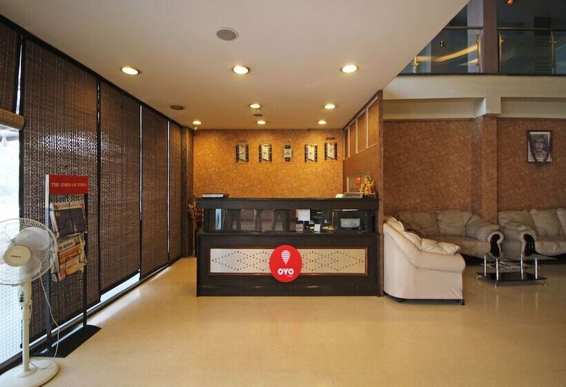 Fotos del hotel Capital O 7331  Airport Park Blue:  19