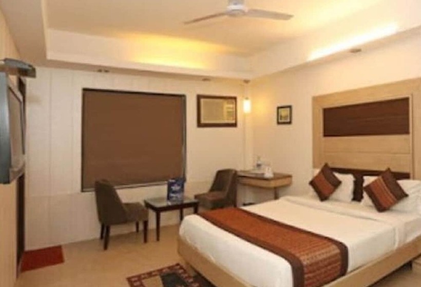 Pacific Inn Huda City Centre