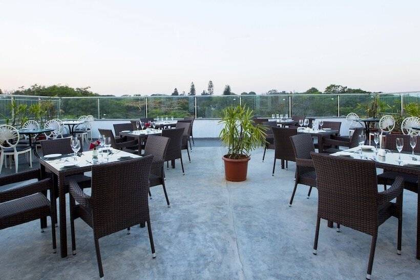 Fotos del hotel Tulip Inn Bangalore:  3