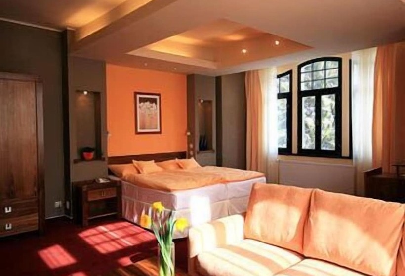 Fotos del hotel Spa & Wellness  St. Moritz:  3