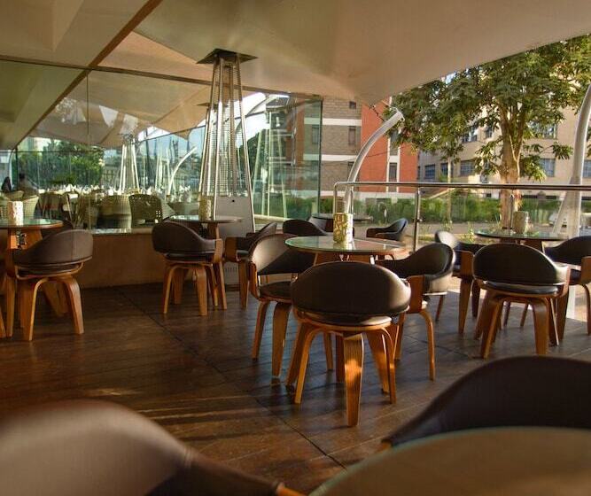 Fotos del hotel The Concord  And Suites:  5