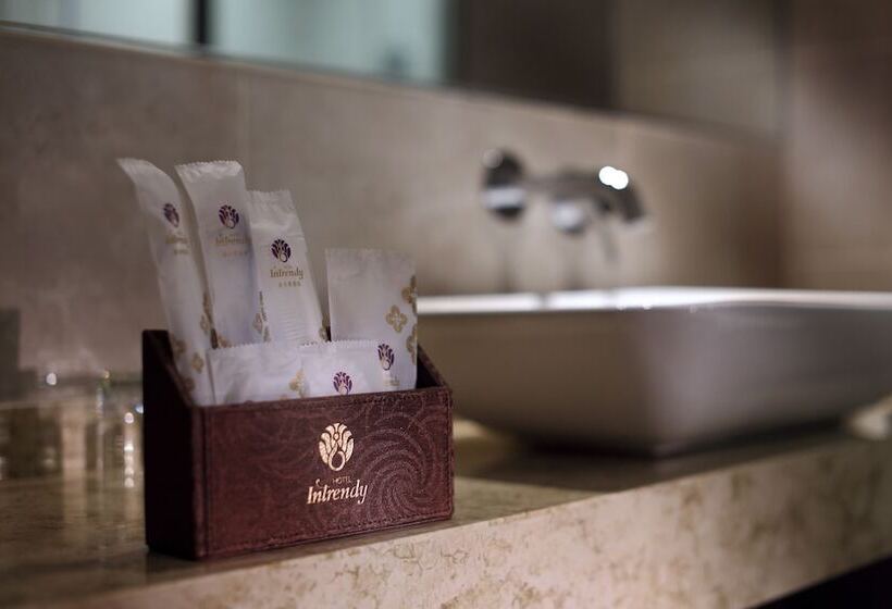 Fotos del hotel Intrendy:  4