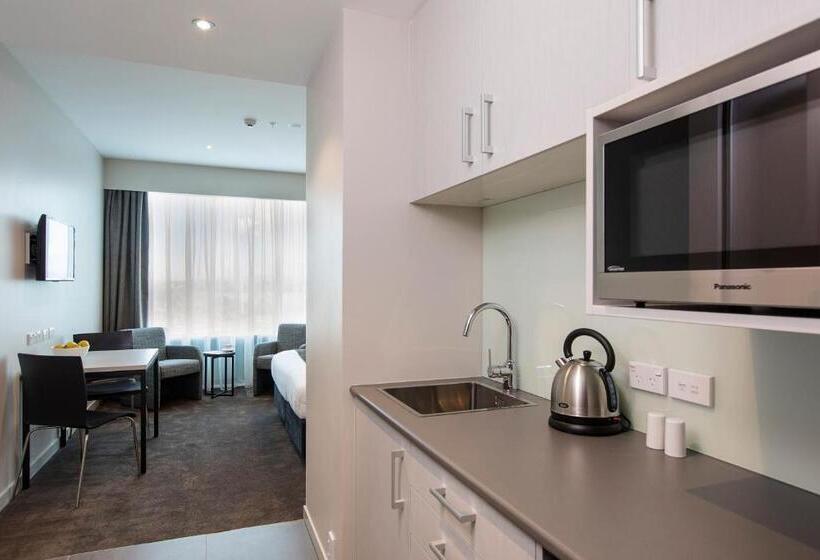 Fotos del hotel Quest Highbrook:  17