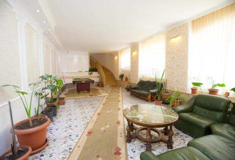 Fotos del hotel Gtm Kapan:  11