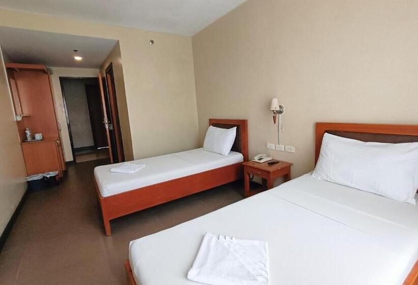 Fotos del hotel Fuente Oro Business Suites:  6