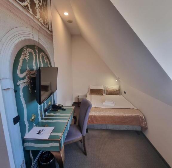 Fotos del hotel Celestin Residence:  23