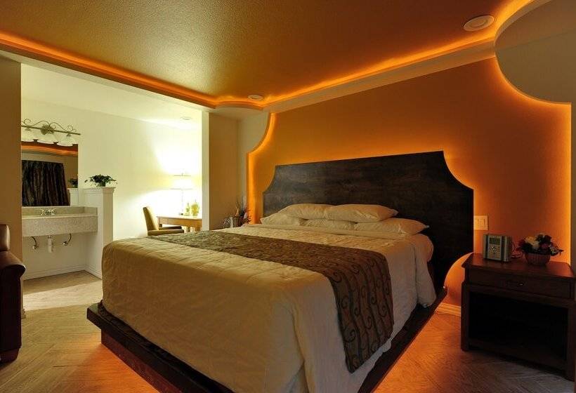 Fotos del hotel Romantic Inn & Suites:  6