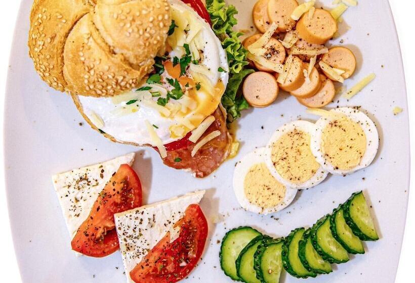 Fotos del hotel 4cardinal S  Boutique:  12