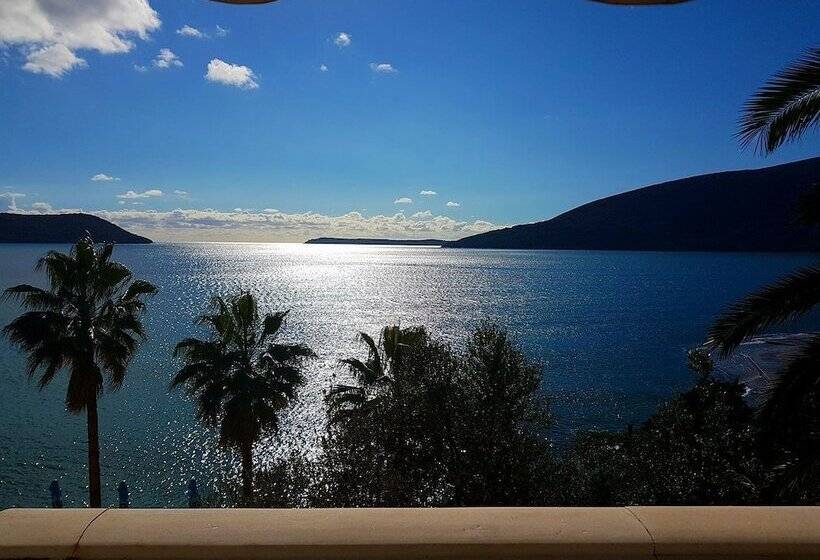 Fotos del hotel Garni Hotel Vila Aleksandar:  8