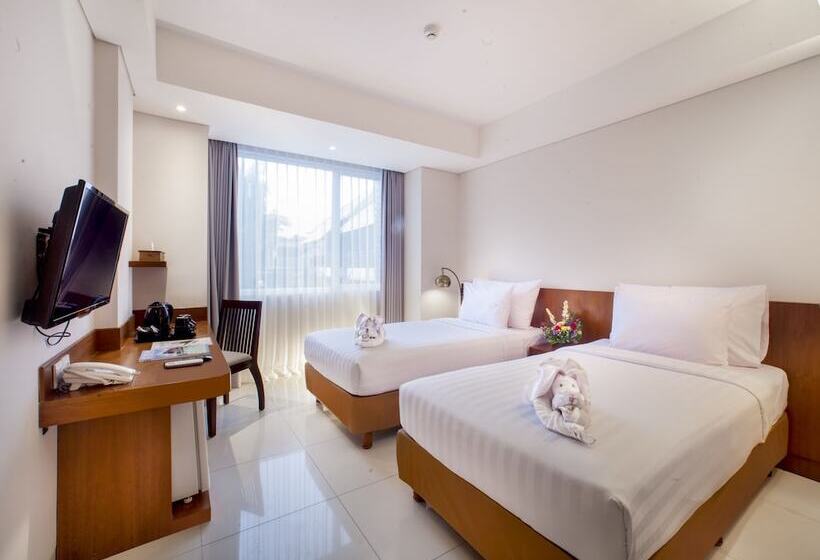 Fotos del hotel Signature Seminyak Smart  By Digitels:  2