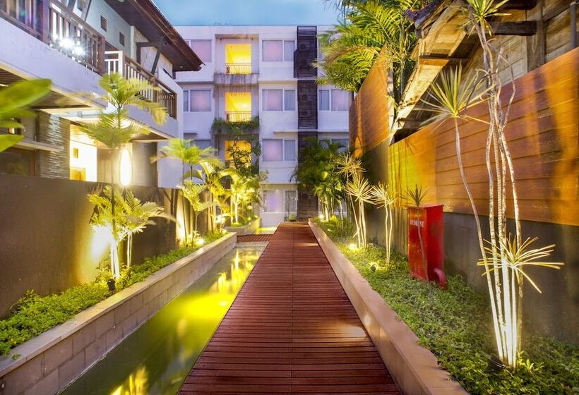 Fotos del hotel Signature Seminyak Smart  By Digitels:  16