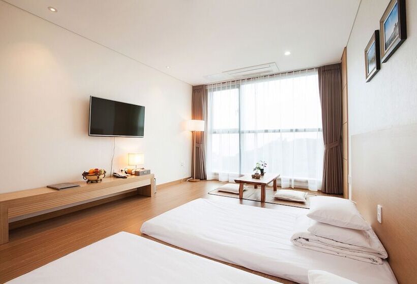 Fotos del hotel Youus:  15