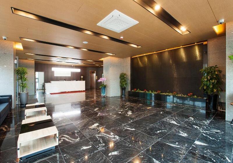 Fotos del hotel Youus:  3