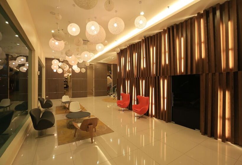 Fotos del hotel Supreme:  12