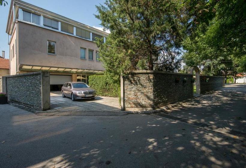 Fotos del hotel By Gastroid:  15