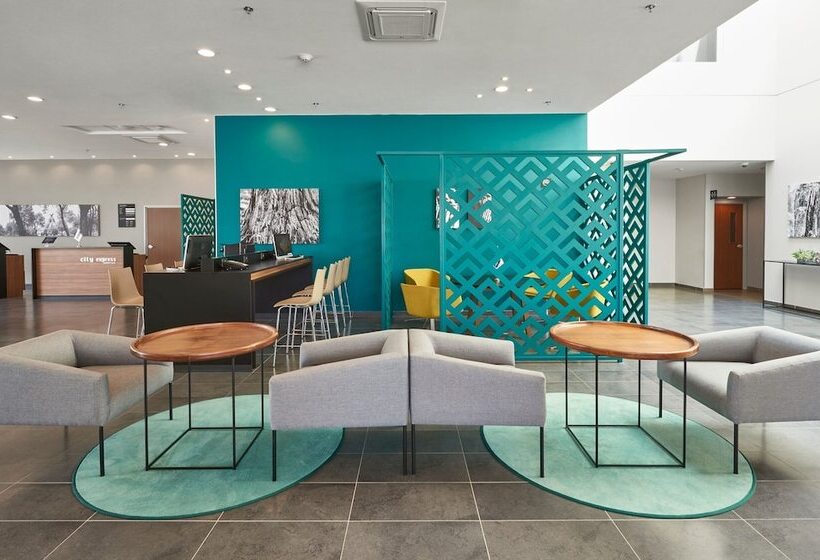 Fotos del hotel City Express La Raza:  10