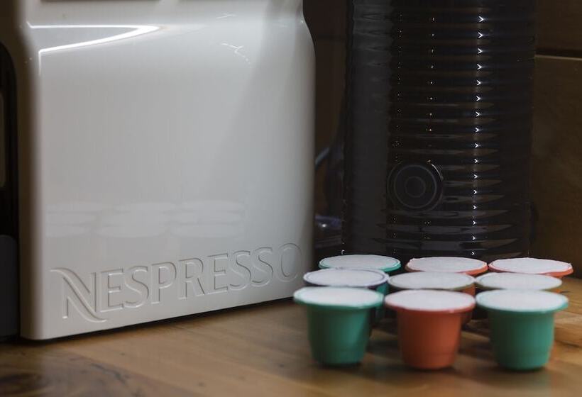 Fotos del hotel The Cinema Suites:  12