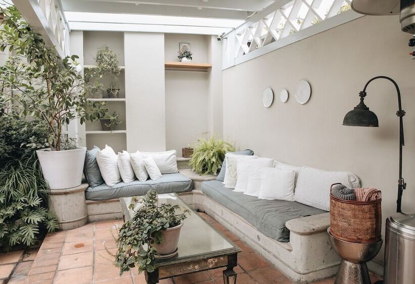 Fotos del hotel Nima Local House:  5