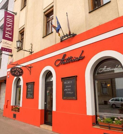 Fotos del hotel Pension Hattrick:  3