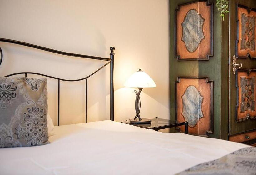 Fotos del hotel Pension Hattrick:  16