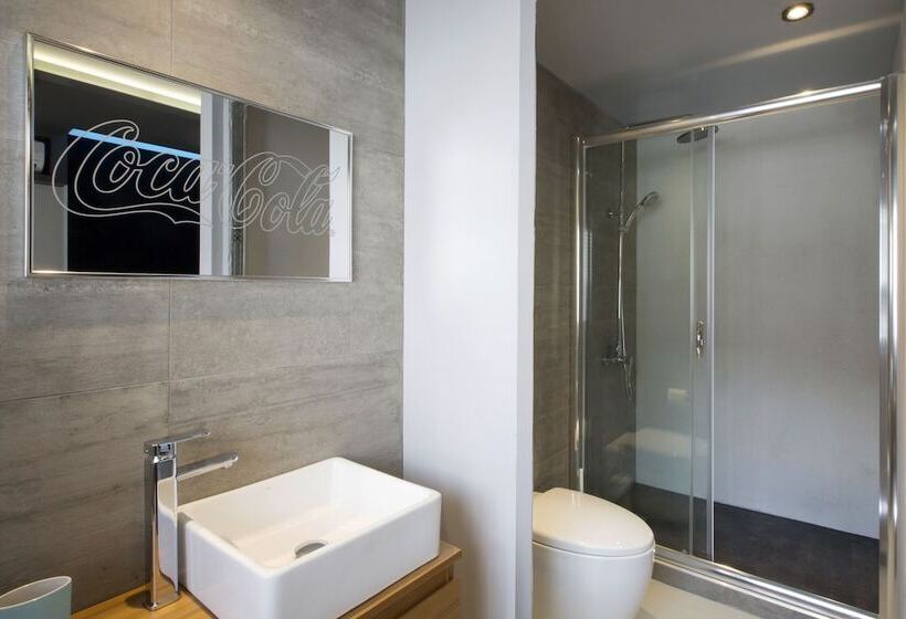 Fotos del hotel Pi Athens:  5