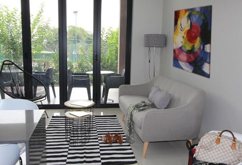 The Lakes Boutique Lodge