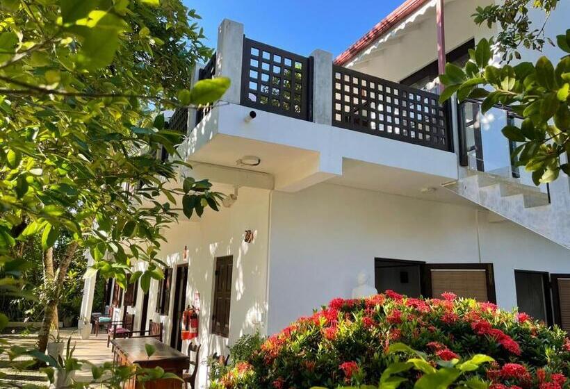 Fotos del hotel Wasantha Garden:  20