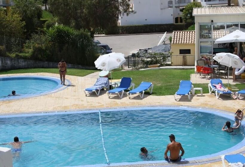 Apartamentos Santa Teresinha