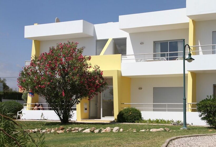 Fotos del hotel Apartamentos Santa Teresinha:  8